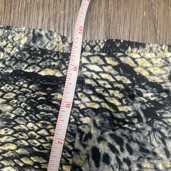 Bobbie Brooks 2X Plus Size Yoga Tights Animal Print - Picture 3 of 6